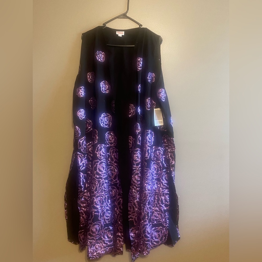 NWT LulaRoe Joy - Black with Purple Glitter Flower Side Slit Vest Size XL